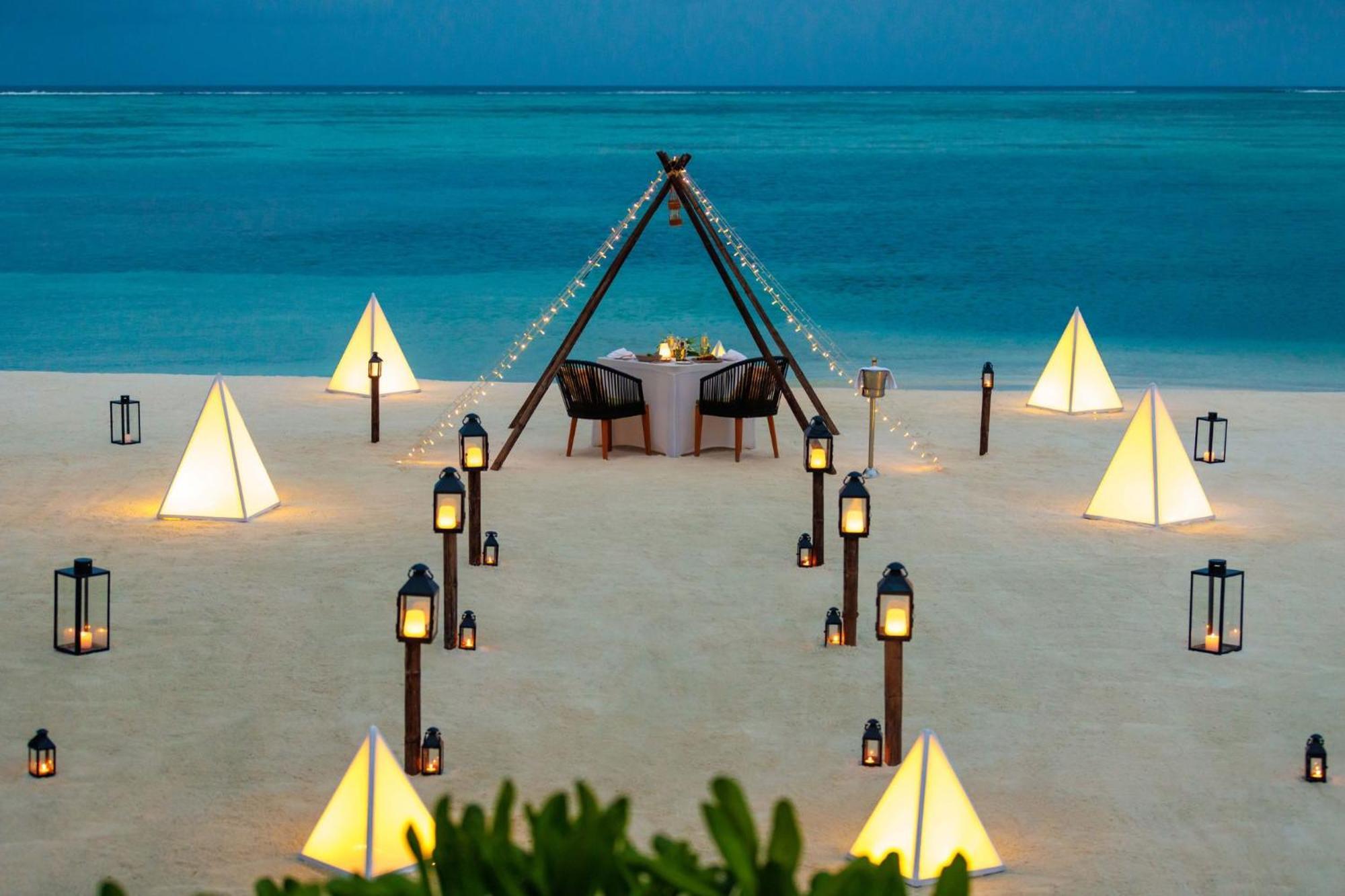 Ozen Life Maadhoo 호텔 Maadhoo  외부 사진
