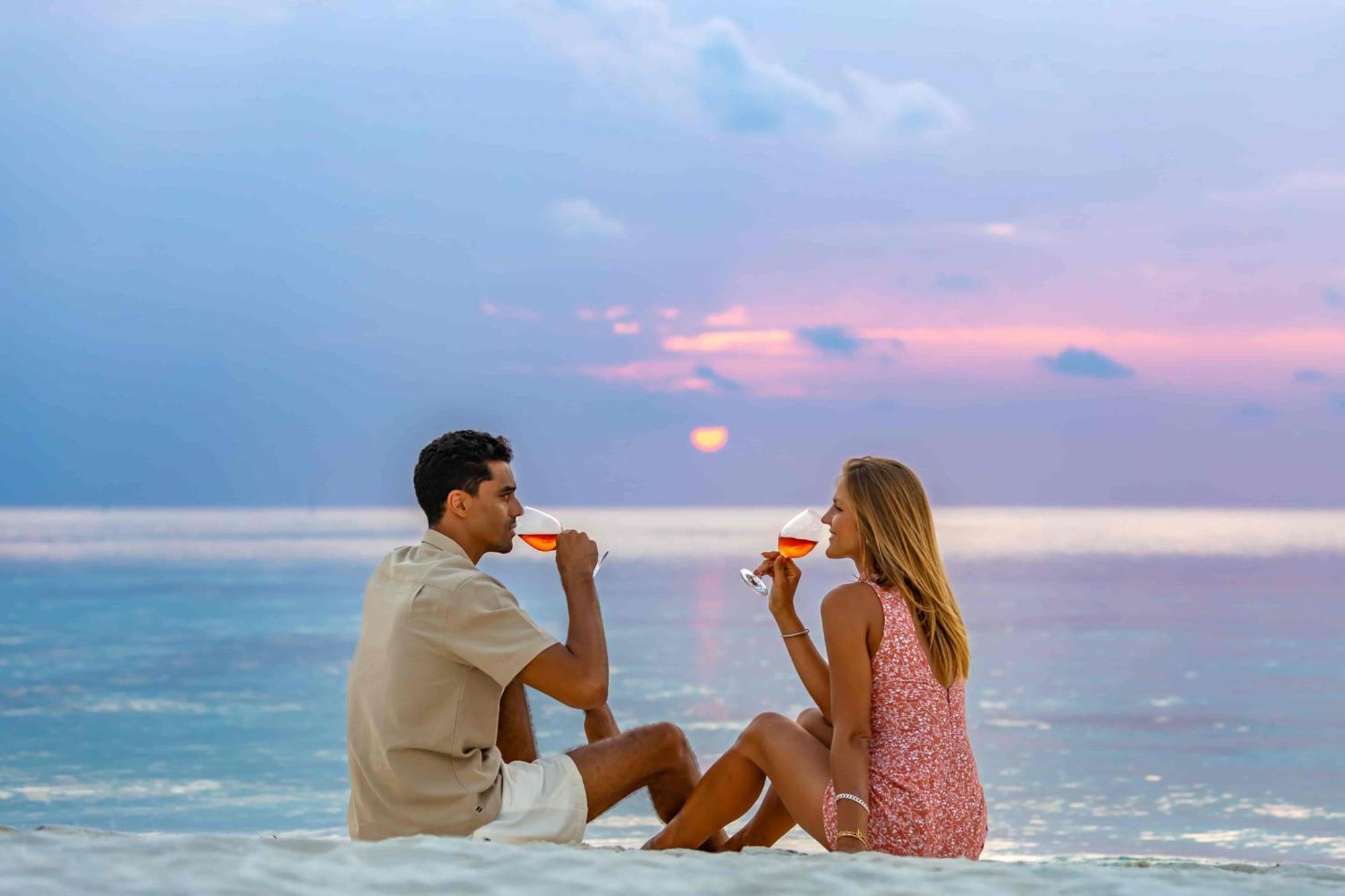 Ozen Life Maadhoo 호텔 Maadhoo  외부 사진
