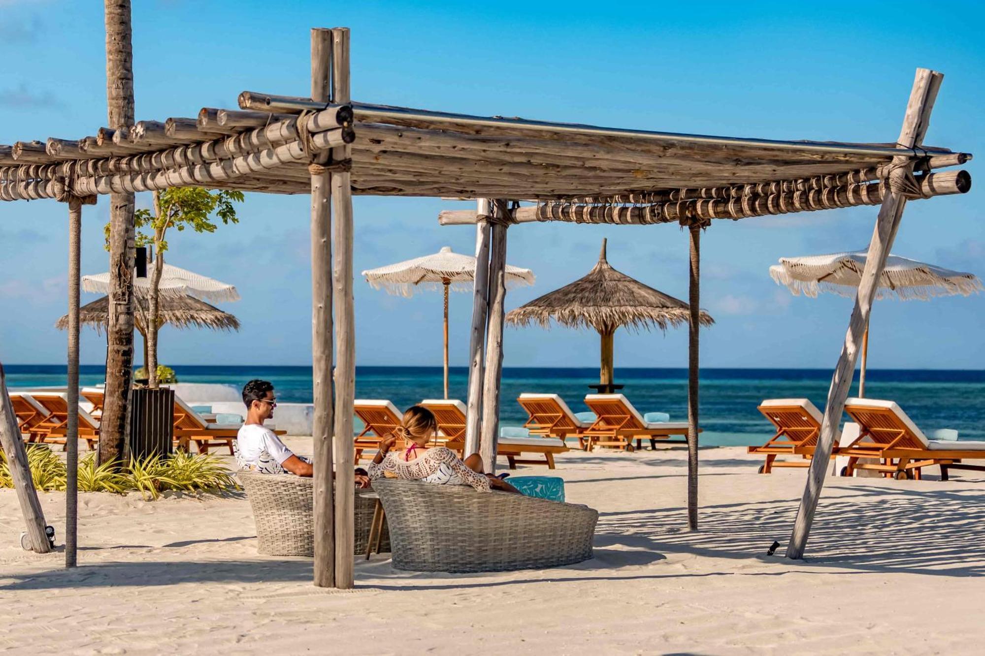 Ozen Life Maadhoo 호텔 Maadhoo  외부 사진