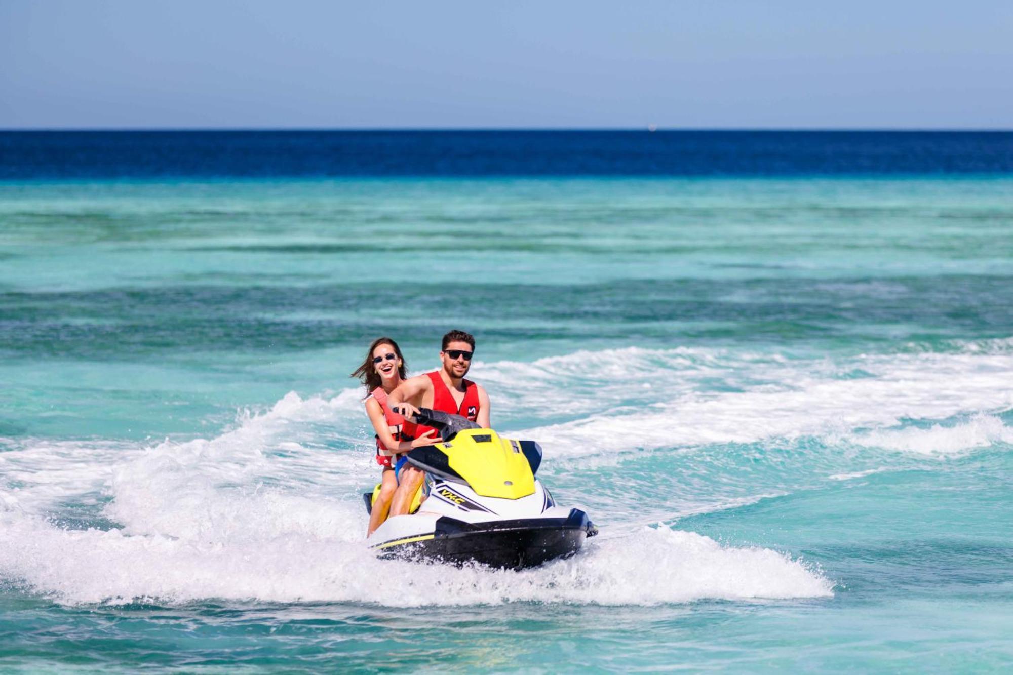 Ozen Life Maadhoo 호텔 Maadhoo  외부 사진