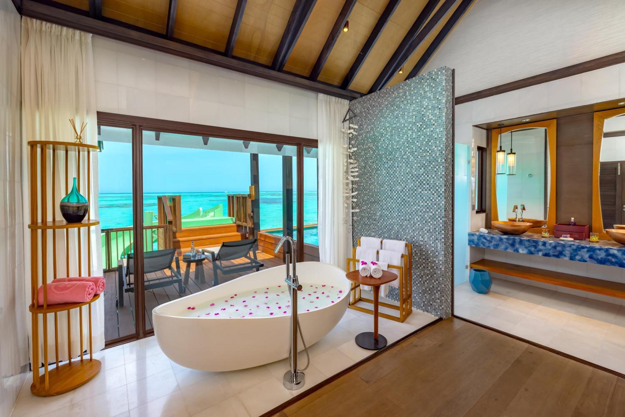 Ozen Life Maadhoo 호텔 Maadhoo  외부 사진
